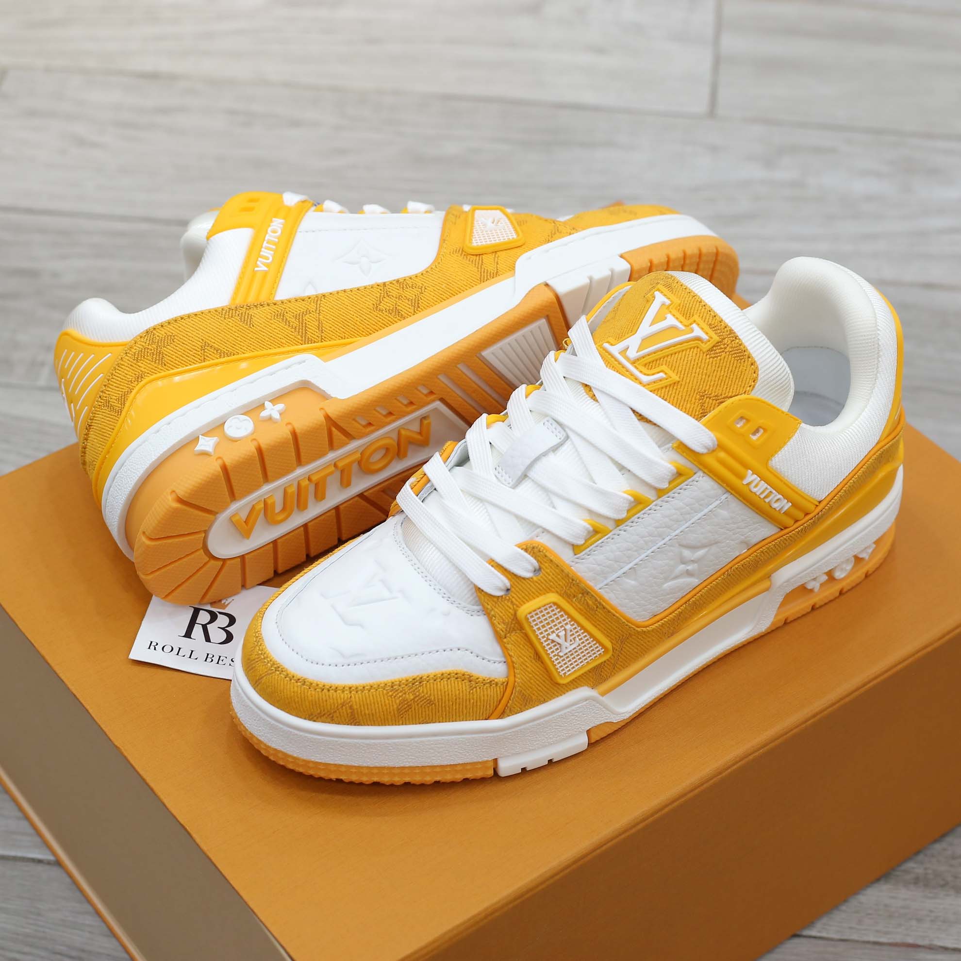 Giày Louis Vuitton Lv Trainer Yellow Monogram Denim màu vàng