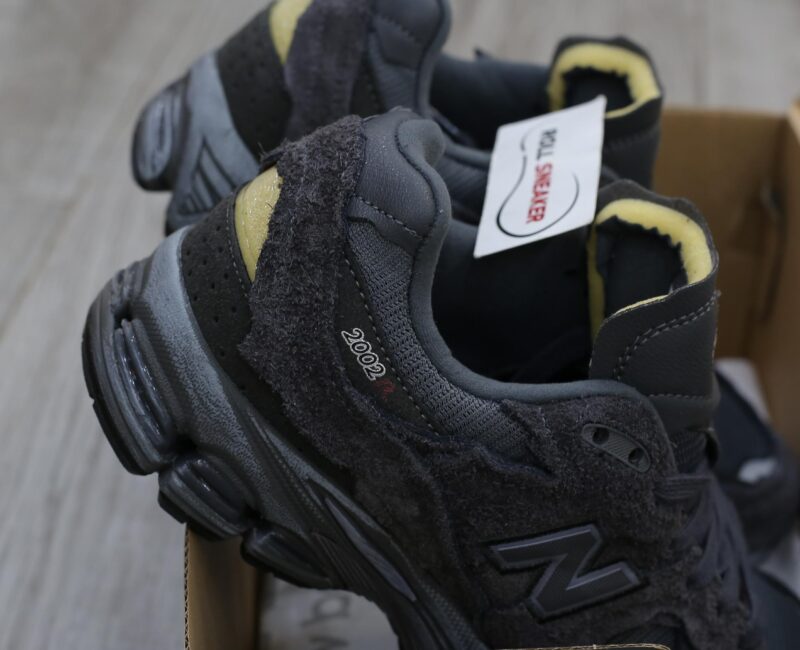 Giày New Balance 2002R Protection Pack Phantom Like Auth