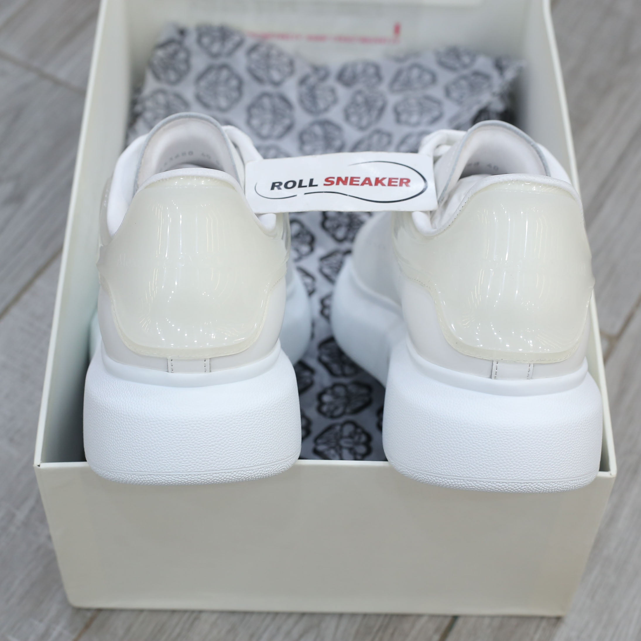 Giày Alexander Mcqueen Gót Trắng Trong Like Auth