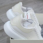 Giày Alexander Mcqueen Gót Trắng Trong Like Auth