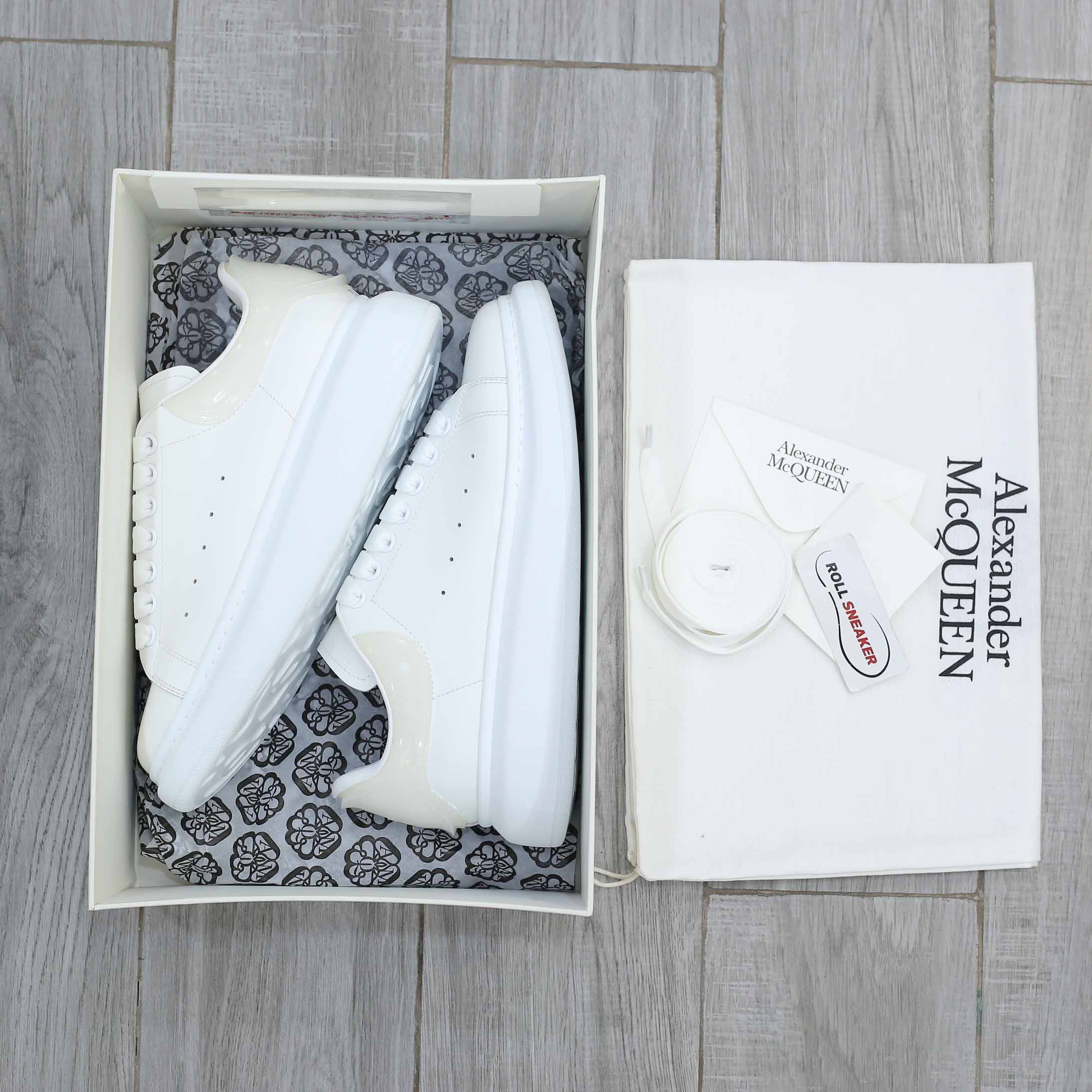 Giày Alexander Mcqueen Gót Trắng Trong Like Auth
