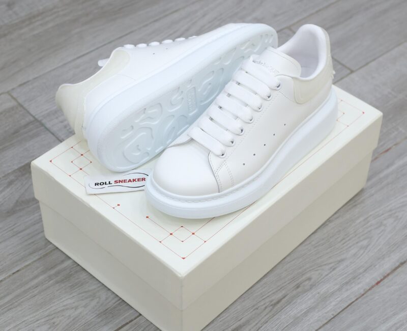 Giày Alexander Mcqueen Gót Trắng Trong Like Auth