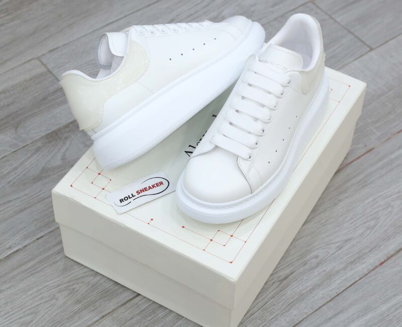 Giày Alexander Mcqueen Gót Trắng Trong Like Auth