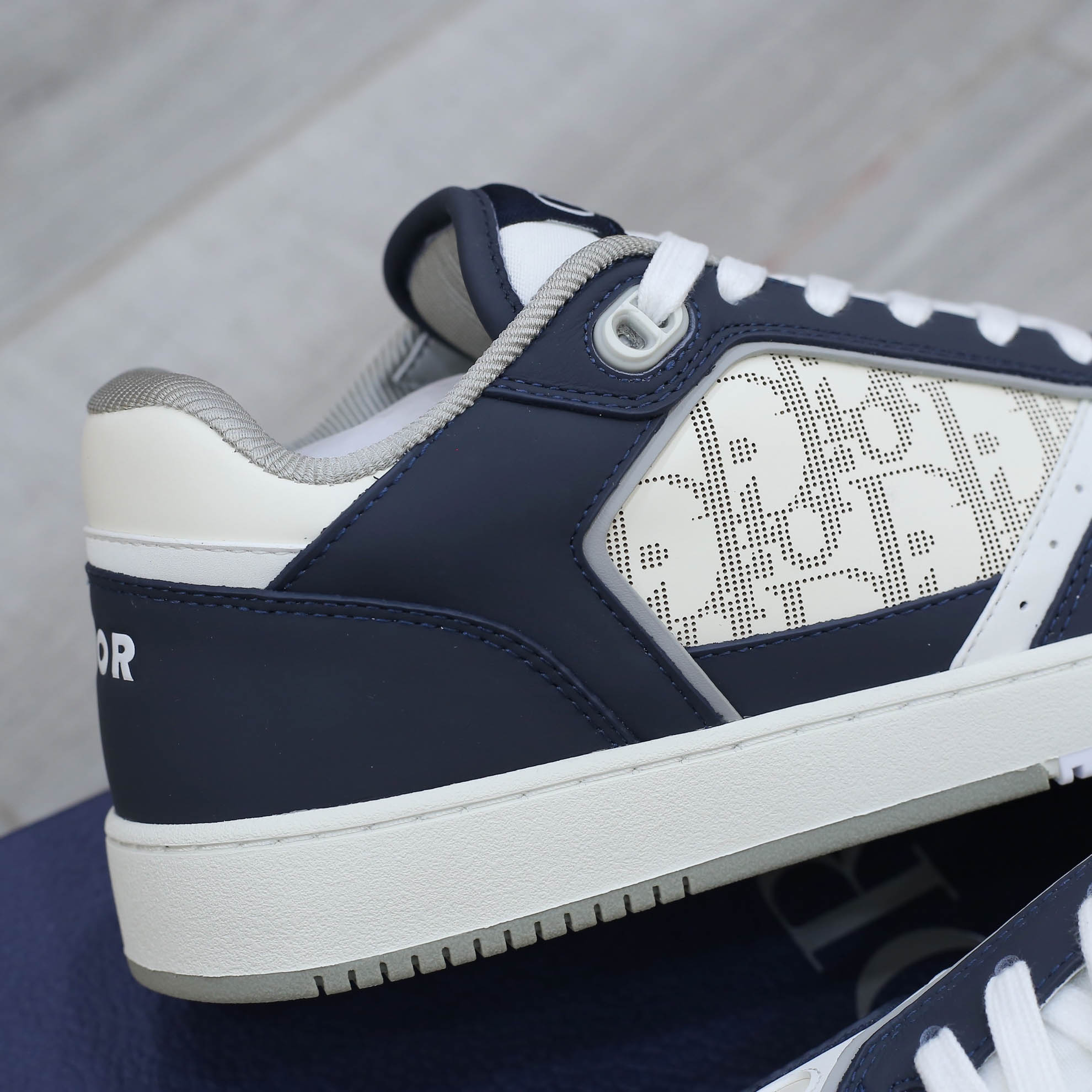 Giày Dior B27 Low Deep Blue and White họa tiết da Dior Oblique Galaxy Like Auth