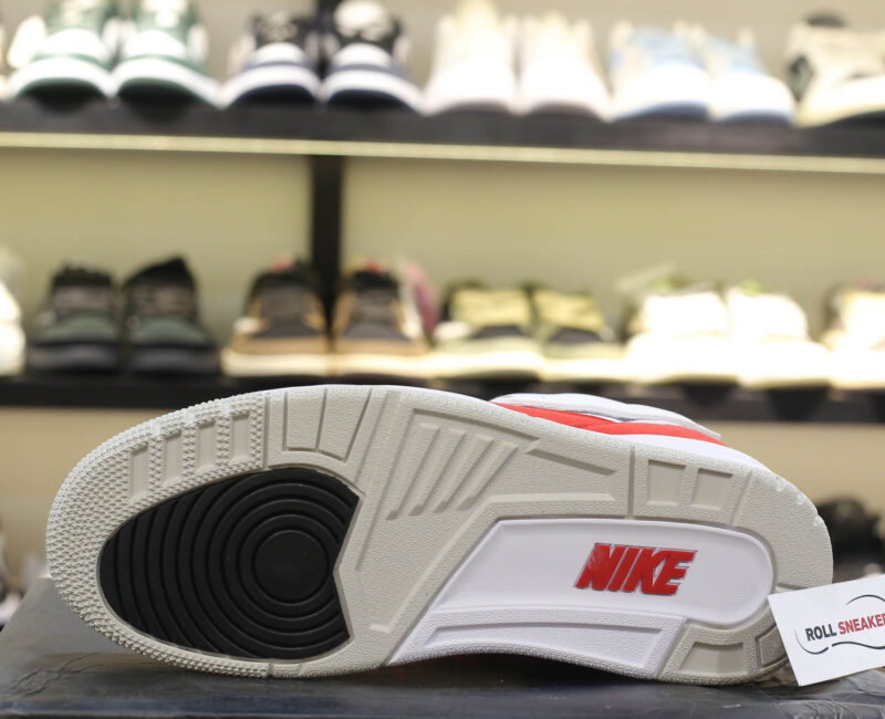 Giày Nike Air Jordan 3 Retro Tinker White University Red Like Auth