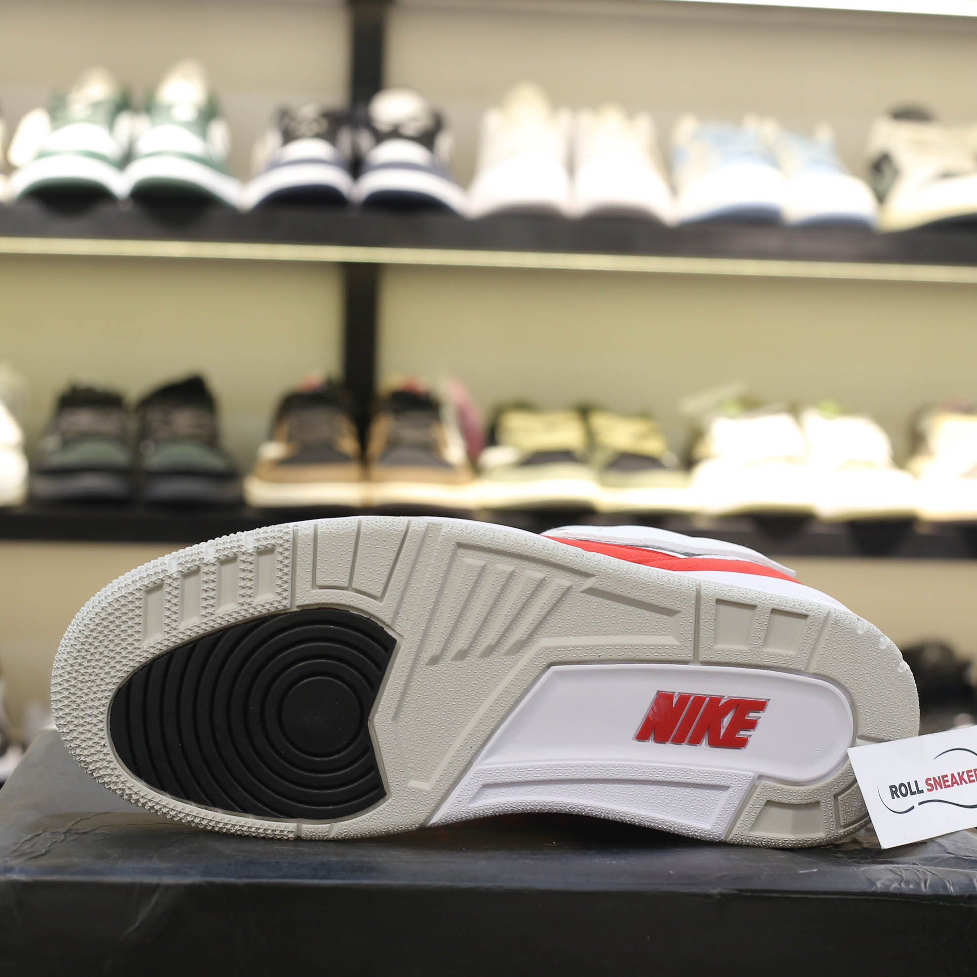 Giày Nike Air Jordan 3 Retro Tinker White University Red Like Auth