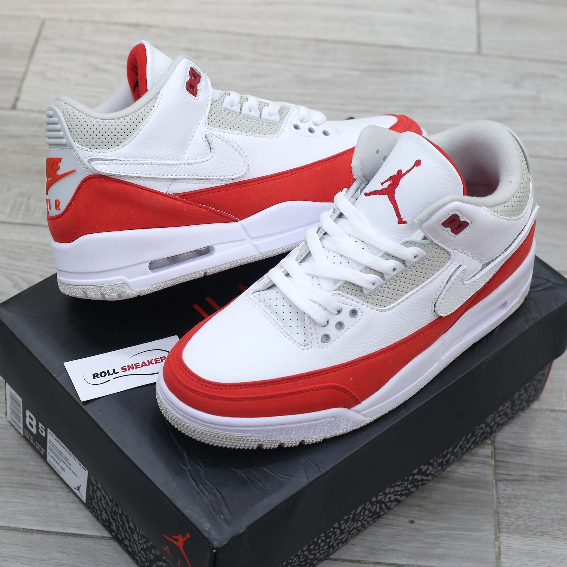 Giày Nike Air Jordan 3 Retro Tinker White University Red Like Auth