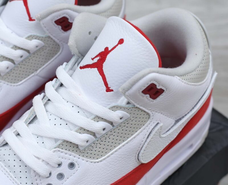 Giày Nike Air Jordan 3 Retro Tinker White University Red Like Auth
