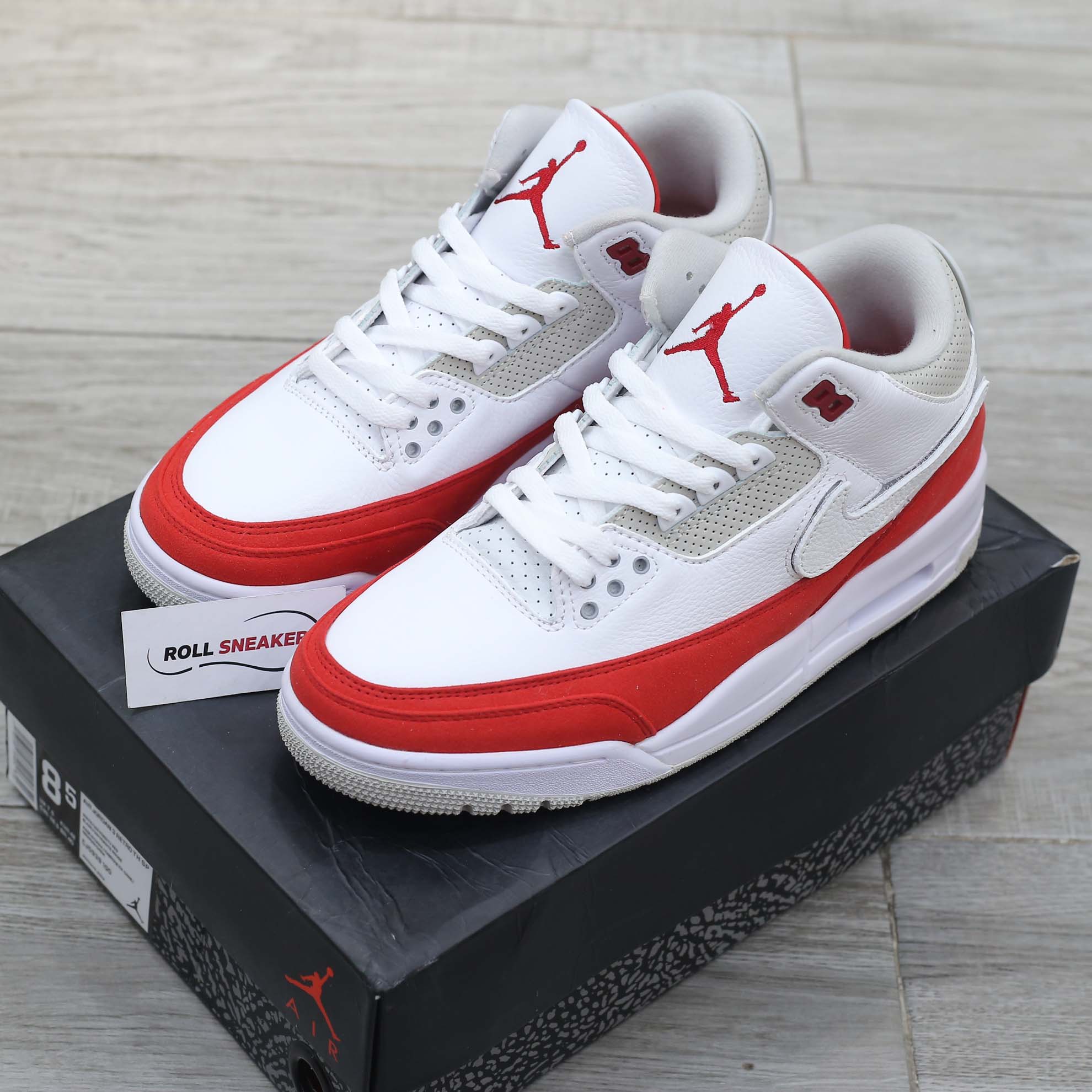 Giày Nike Air Jordan 3 Retro Tinker White University Red Like Auth