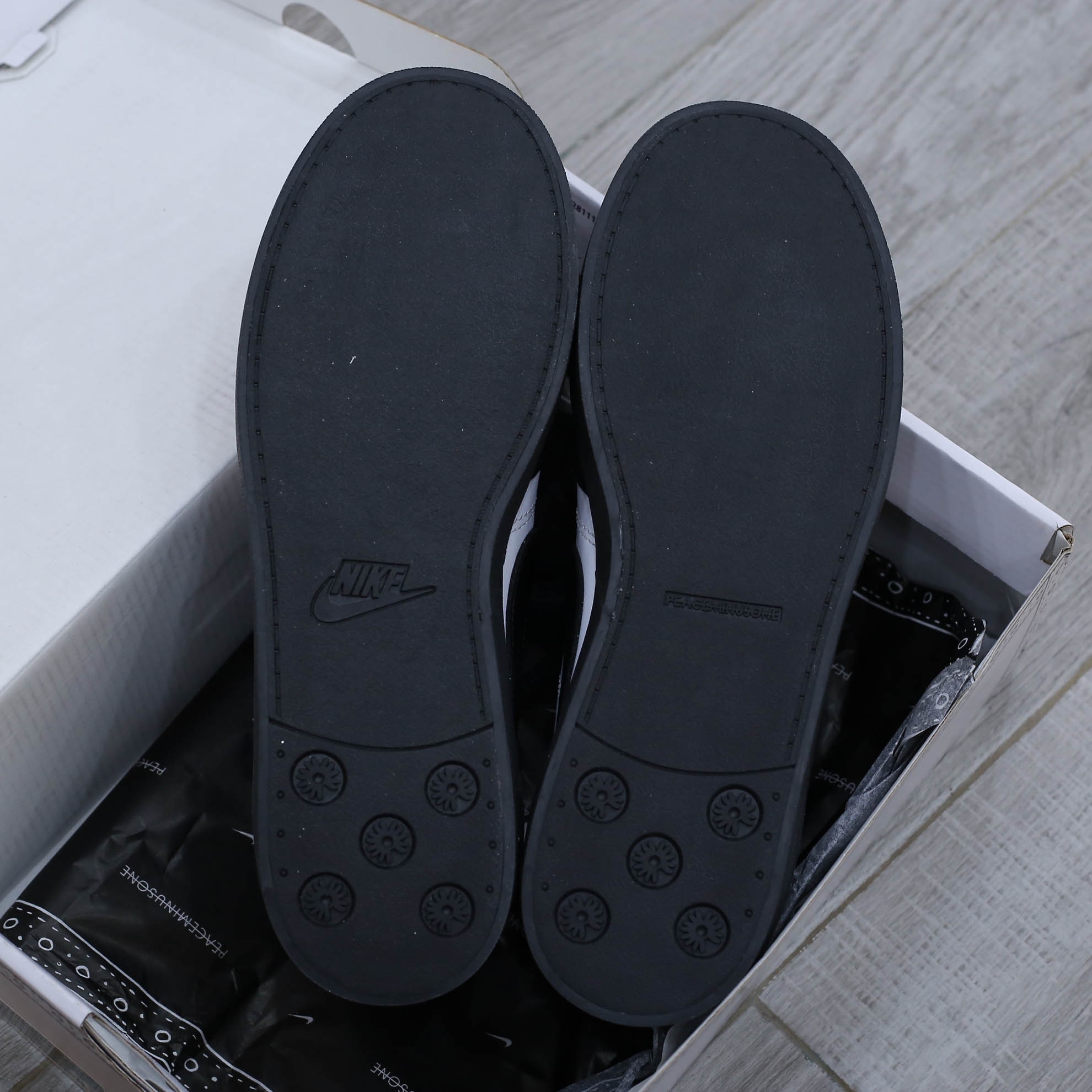 Giày Nike Kwondo 1 G-Dragon Peaceminusone Panda Like Auth