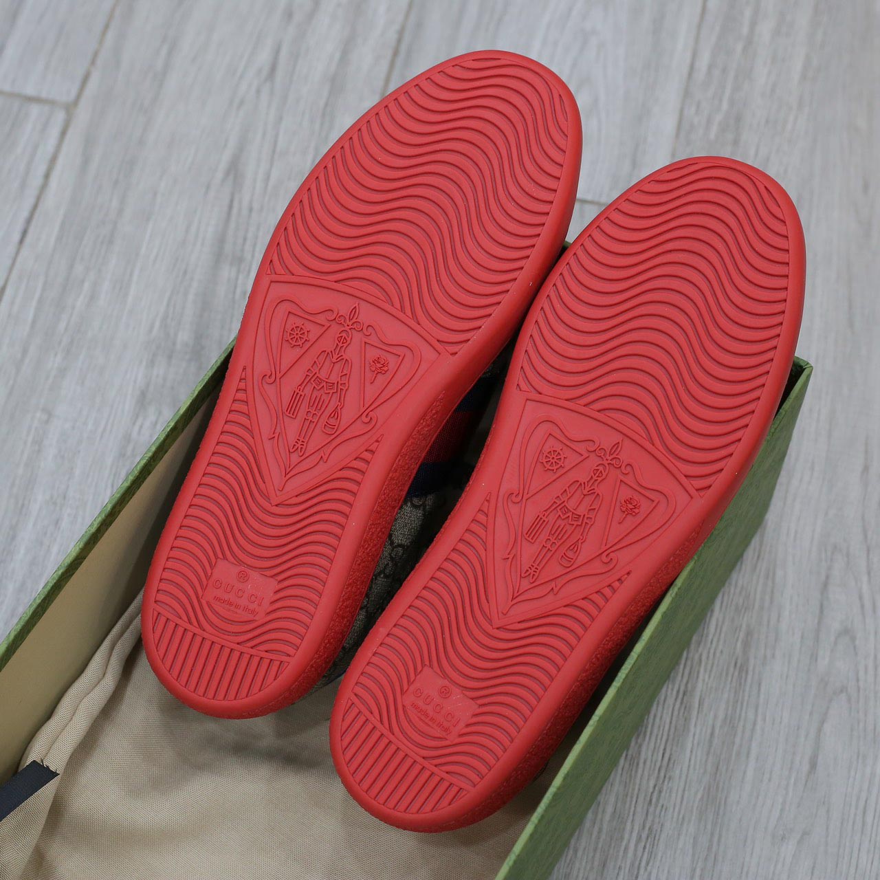 Giày Gucci Ace GG Supreme Red Like Auth