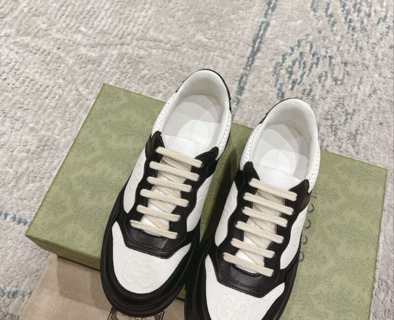 Giày Gucci GG Sneaker Black White leather họa tiết GG dập nổi Like Auth