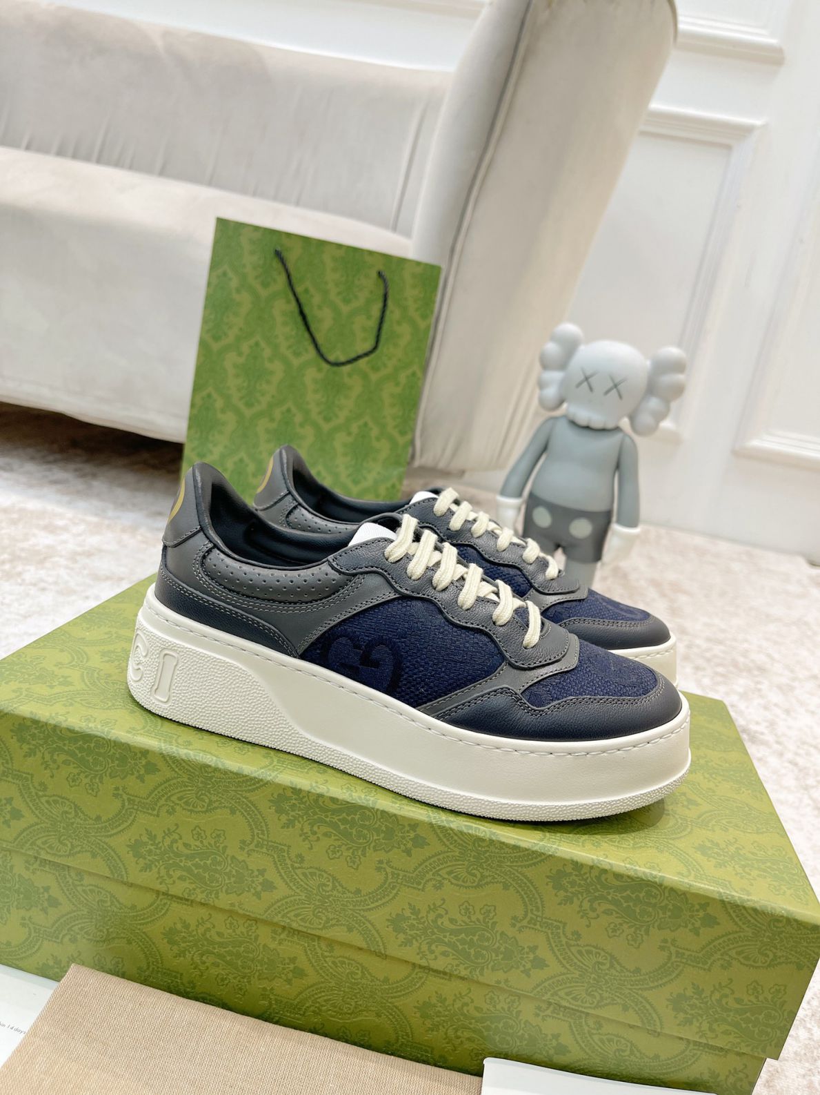 Giày Gucci GG Sneaker Grey Leather họa tiết GG Canvas Like Auth