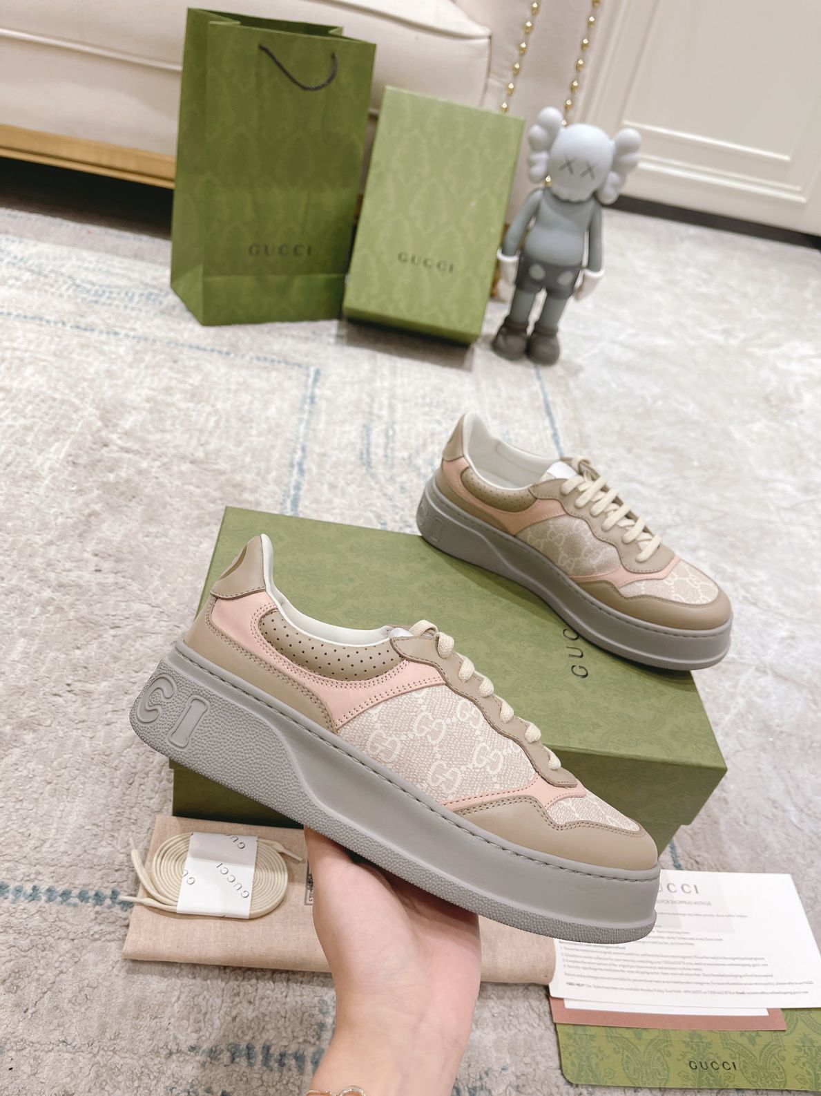 Giày Gucci GG Sneaker Oatmeal Light Pink GG Supreme (Women's) Like Auth