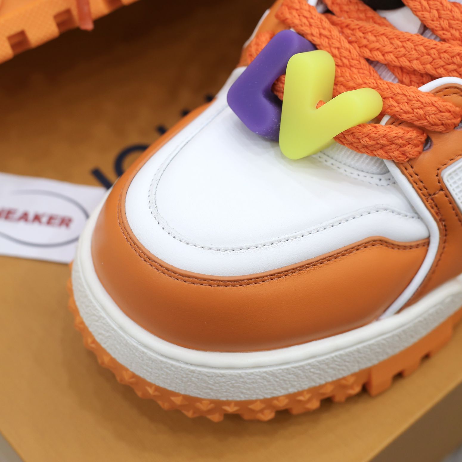 Louis Vuitton Trainer Maxi Orange