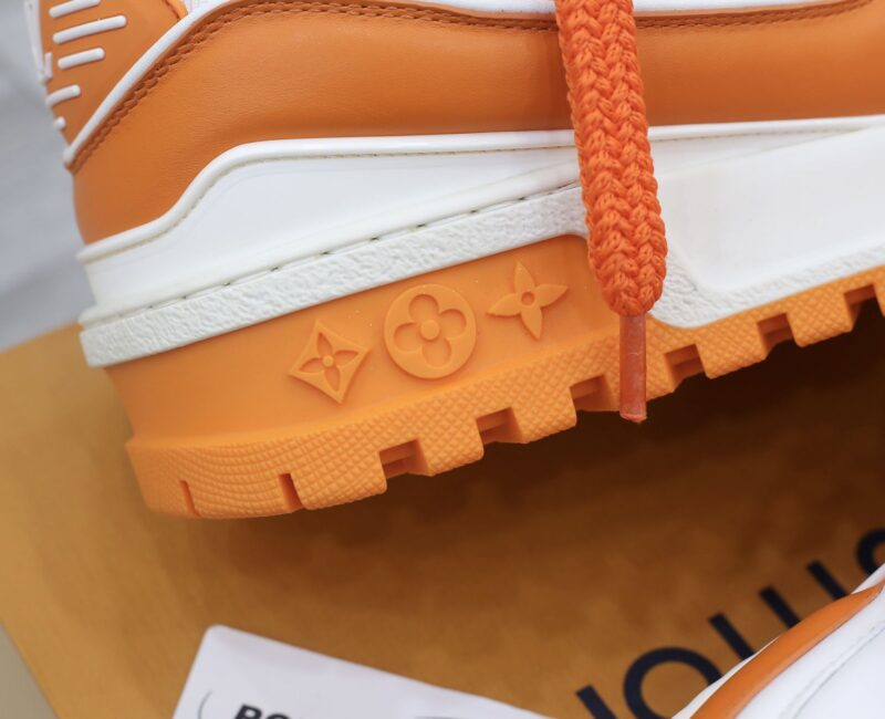 Louis Vuitton Trainer Maxi Orange