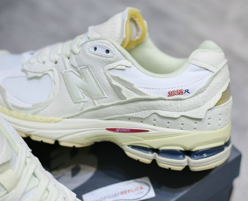 Giày New Balance 2002R Protection Pack ‘Sea Salt’ Like Auth