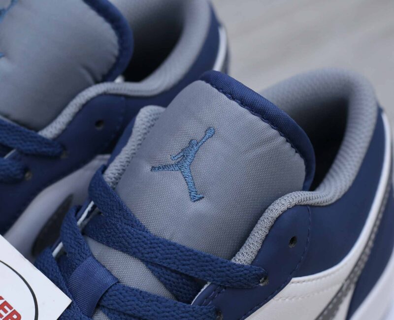 Giày Nike Air Jordan 1 Low ‘True Blue Cement’ Like Auth