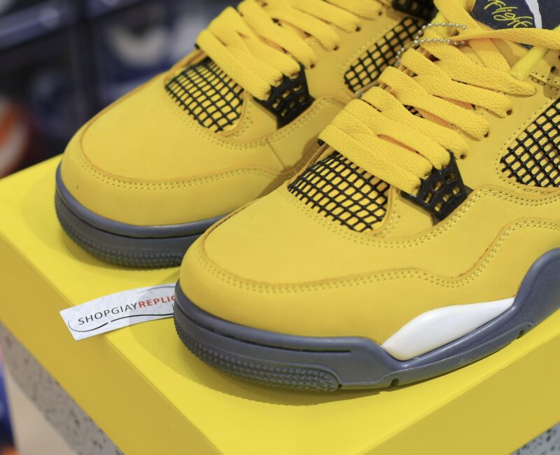 Giày Nike Air Jordan 4 Retro ‘Lightning’ 2021 Like Auth