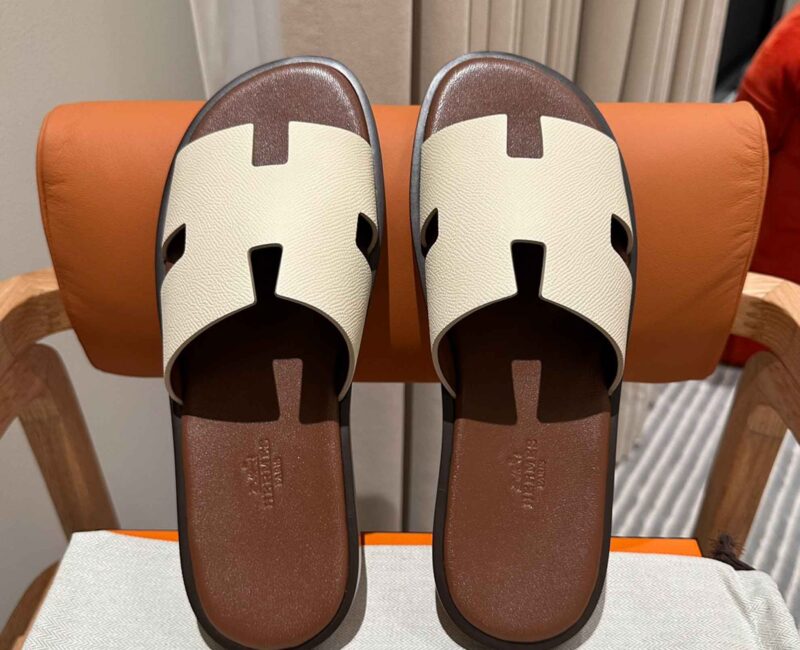 Dép Hermes Blanc Gomme da Epsom Lót Đế Đỏ Mận Best Quality