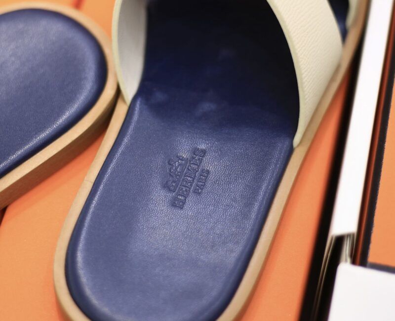 Dép Hermes Blanc Gomme da Epsom Lót Đế Celestial Blue Like Auth