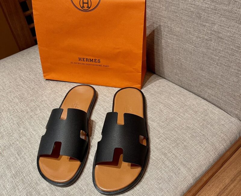 Dép Hermes da Epsom Đen Đế Nâu Like Auth