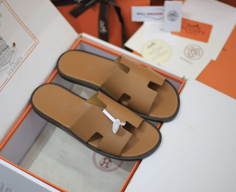 Dép Hermes Izmir Da Trơn Full Brown Nâu Like Auth