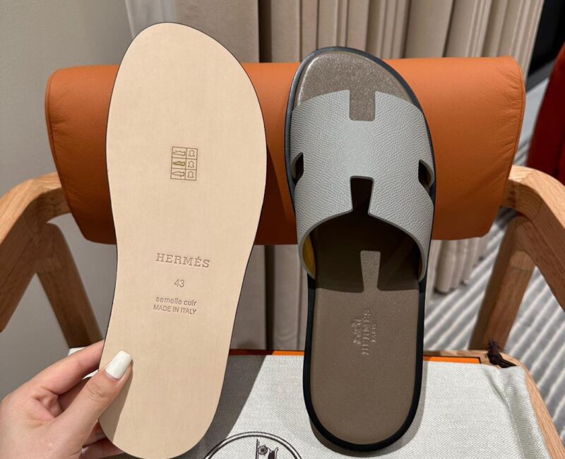 Dép Hermes Izmir Xám da Epsom Đế Lót Nâu Like Auth