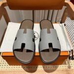 Dép Hermes Izmir Xám da Epsom Đế Lót Nâu Like Auth