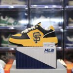 Giày MLB Chunky Liner Low San Francisco đen vàng