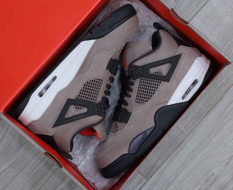 Nike Air Jordan 4 Retro ‘Taupe Haze’
