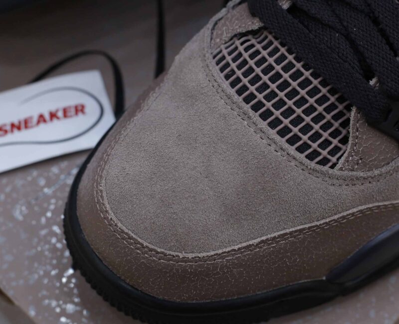Nike Air Jordan 4 Retro ‘Taupe Haze’