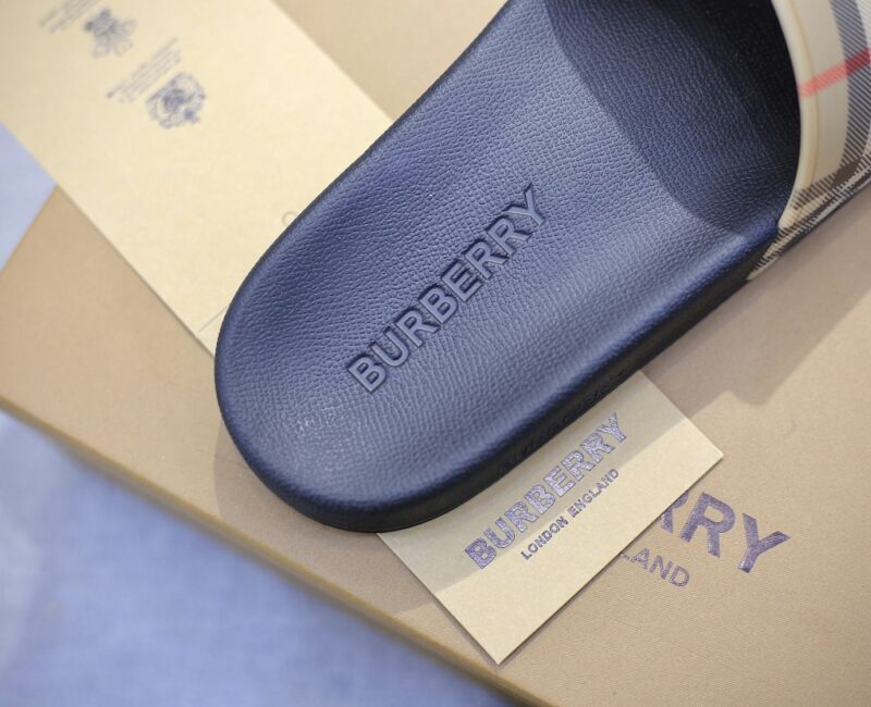 Dép Burberry Vintage Check Print Slides Archive Beige