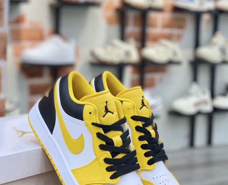 Giày Nike Air Jordan 1 Low ‘Taxi’ Like Auth
