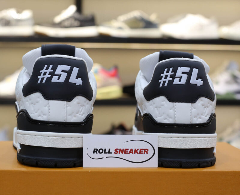Lv Trainer #54 Signature Black White