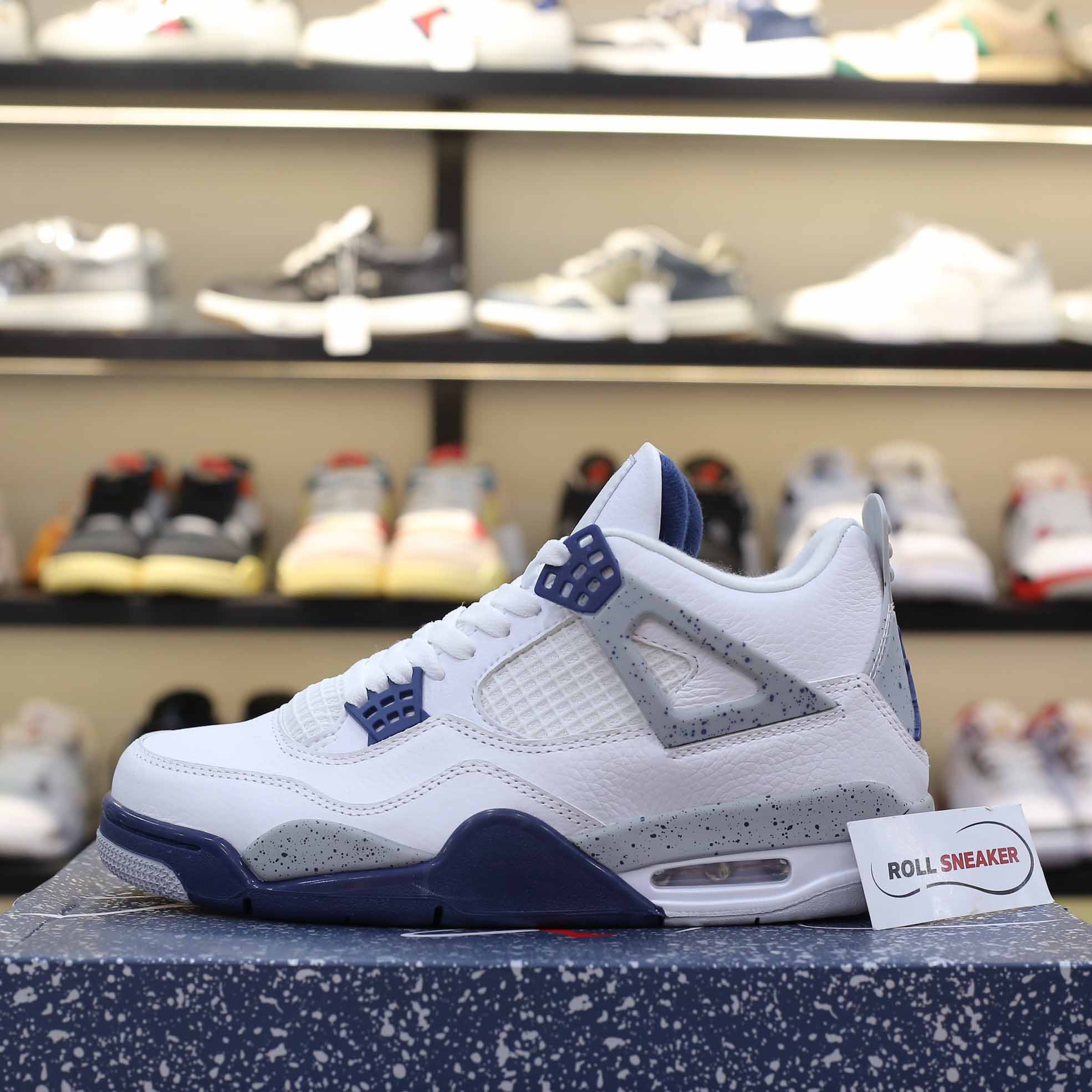 Jordan 4 Retro ‘Midnight Navy’