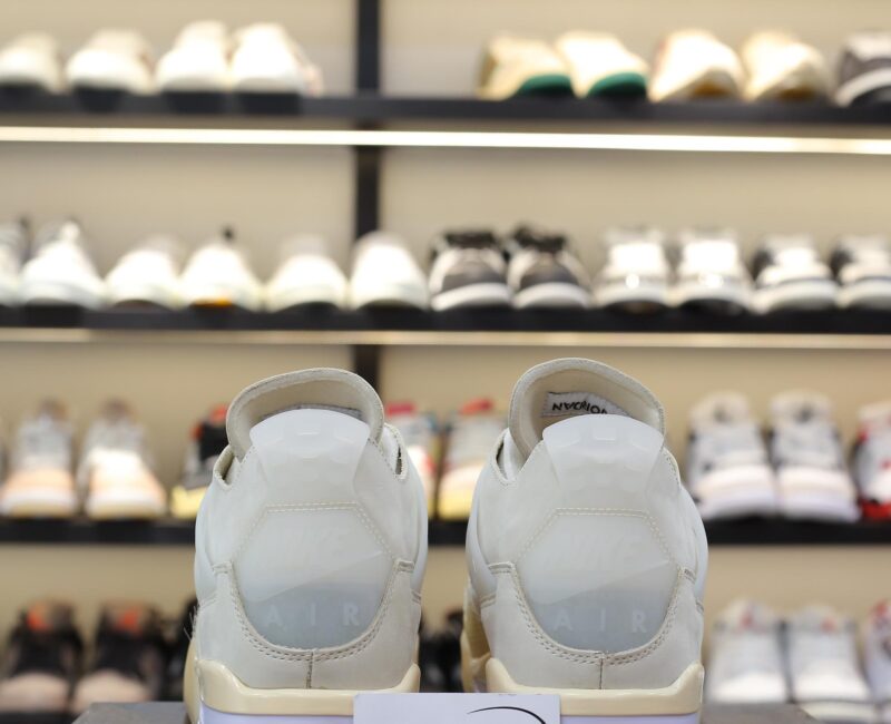 Nike Air Jordan 4 Retro Off-White Sail
