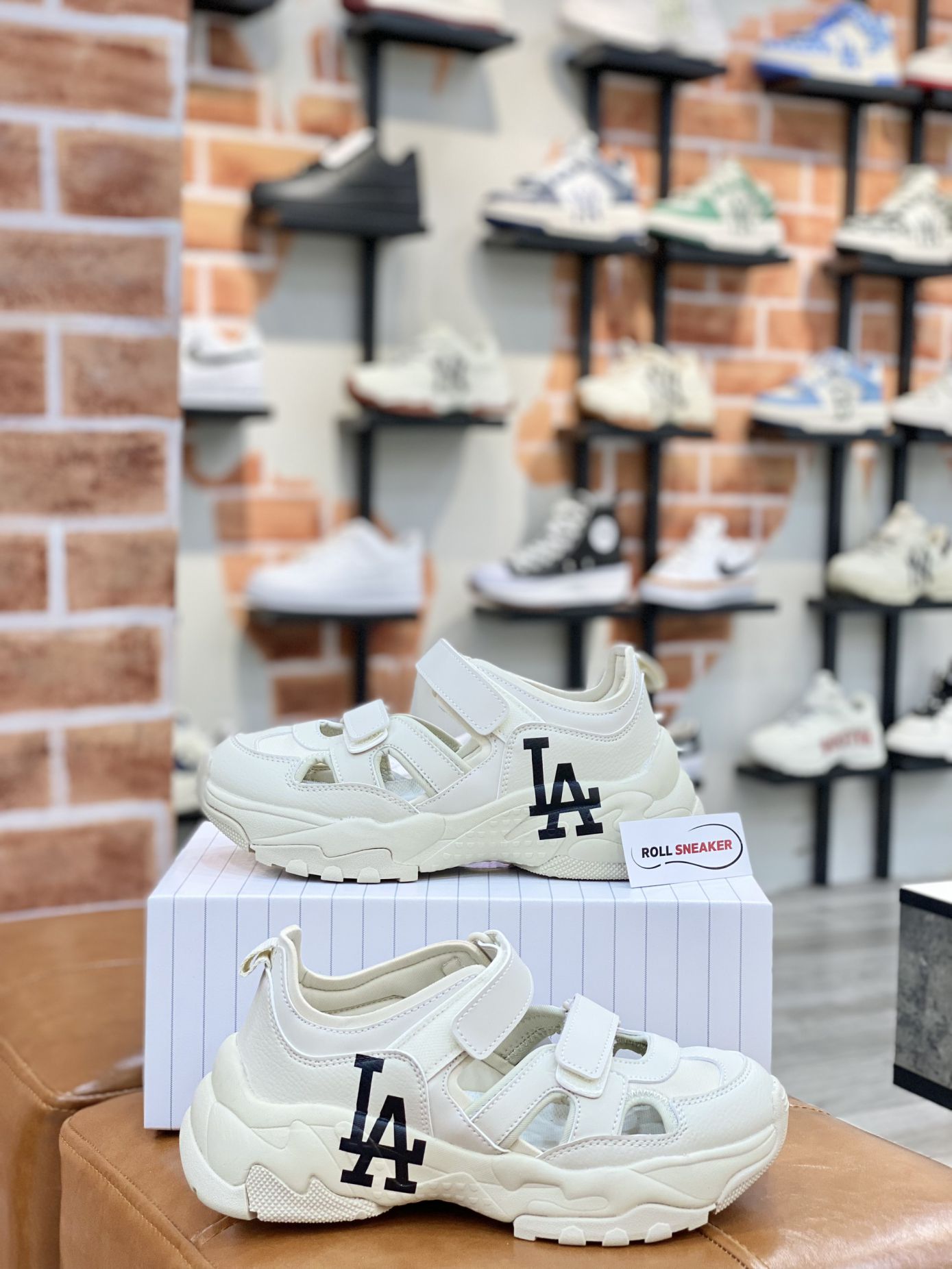 Sandal MLB Big Ball Chunky Mas LA Dodgers Cream