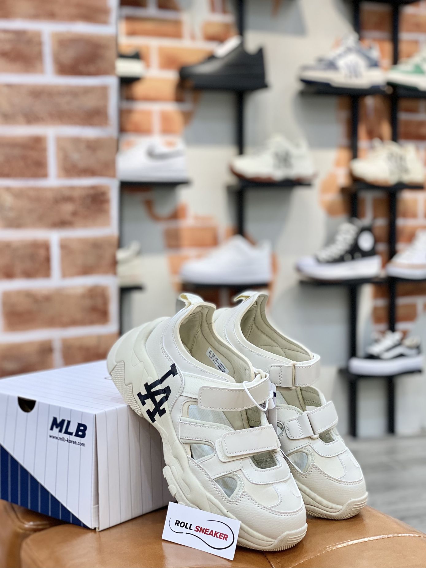 Sandal MLB Big Ball Chunky Mas LA Dodgers Cream