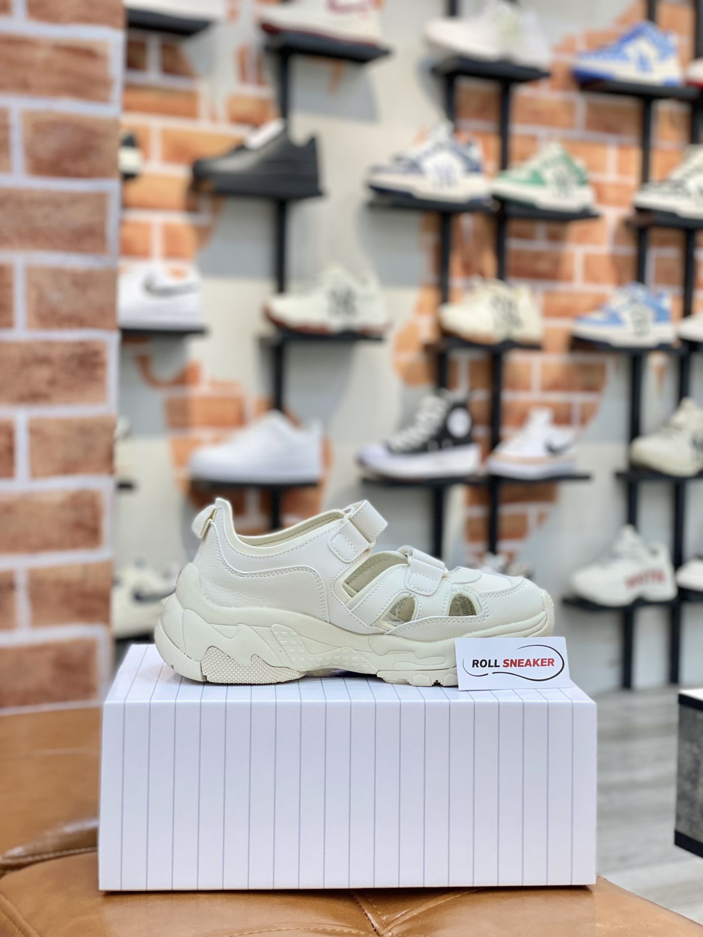 Sandal MLB Big Ball Chunky Mas LA Dodgers Cream