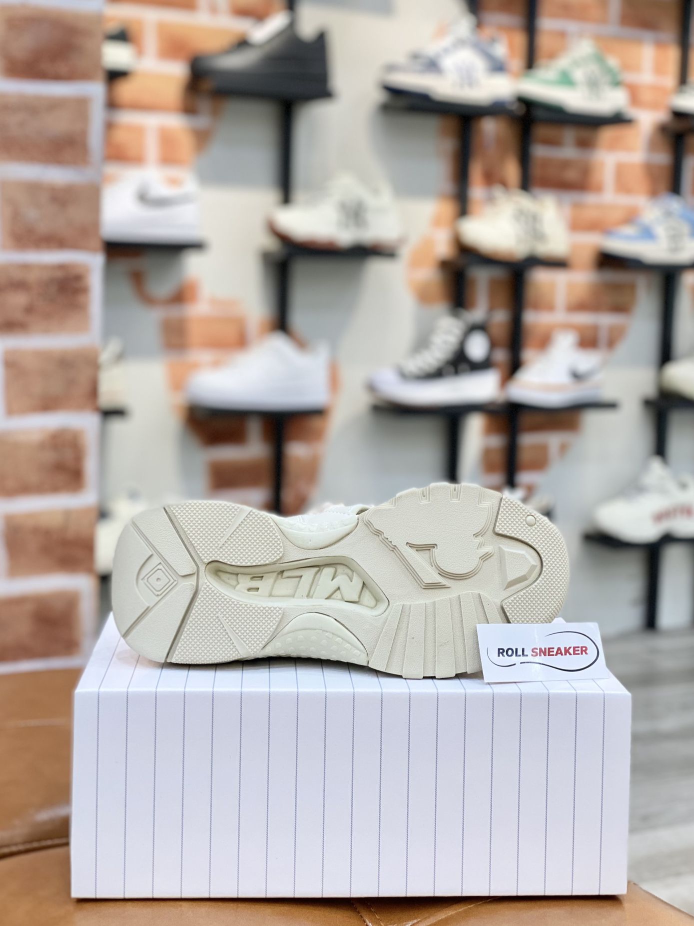 Sandal MLB Big Ball Chunky Mas LA Dodgers Cream