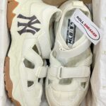 Sandal MLB Big Ball Chunky Mas New York Yankees Cream