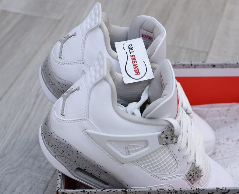 Giày Nike Air Jordan 4 White Oreo 2021 Like Auth