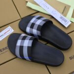 Dép Burberry Check Print Slides White/Dark Blue Like Auth