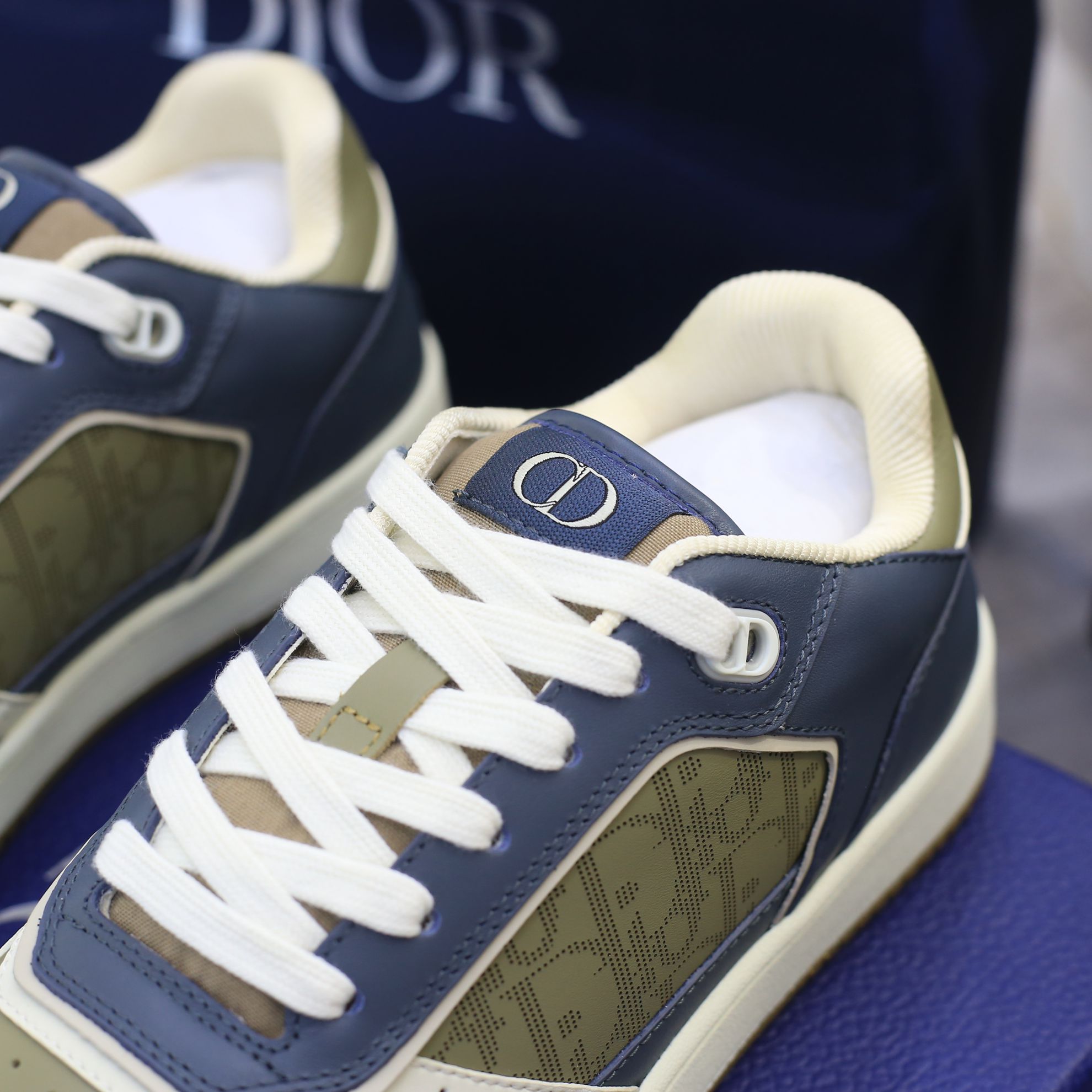 Giày Dior B27 Low Brown and Deep Gray họa tiết da Dior Oblique Galaxy Like Auth