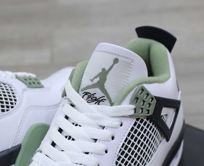 Jordan 4 seafoam up