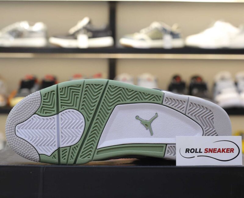 Jordan 4 seafoam up