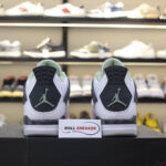 Jordan 4 seafoam up