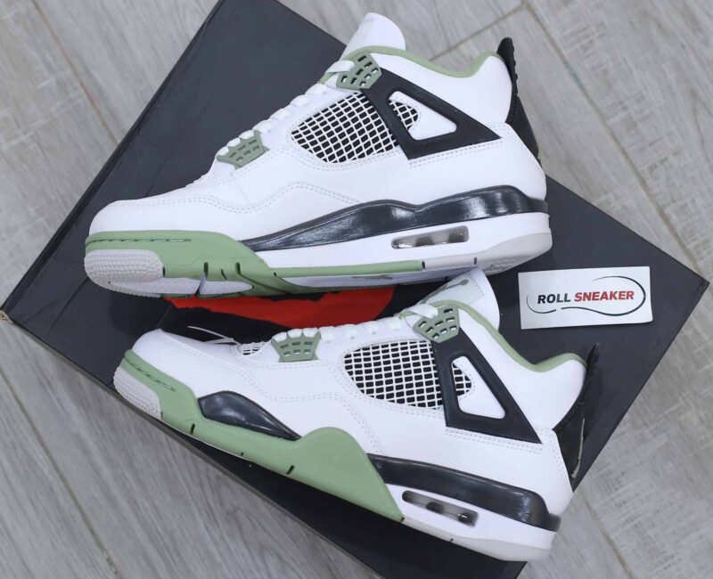 Jordan 4 seafoam up