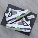 Jordan 4 seafoam up